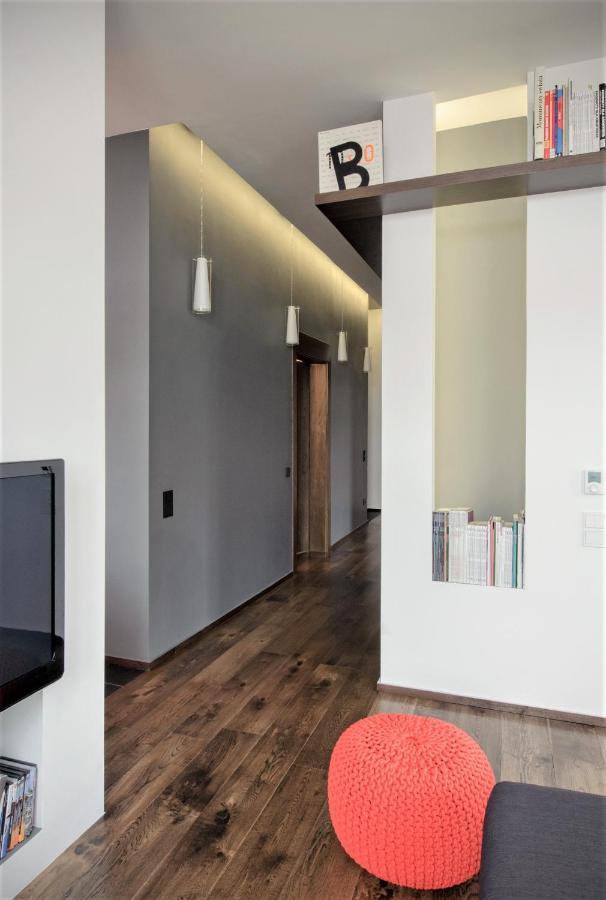 Apartment St1